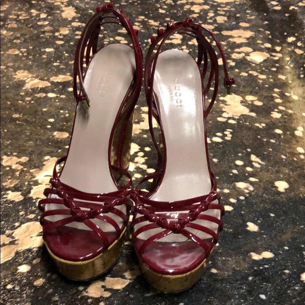 Gucci burgundy platform wedges strappy  sandals 39